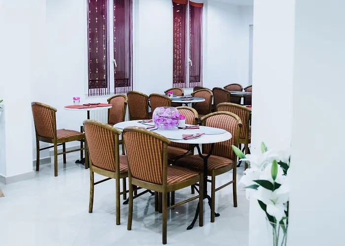 Des ArcadesHotel Reims